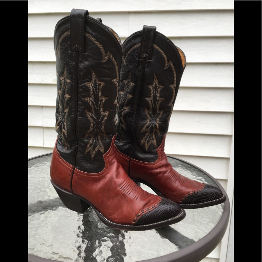 Cowboy boots. Great shape